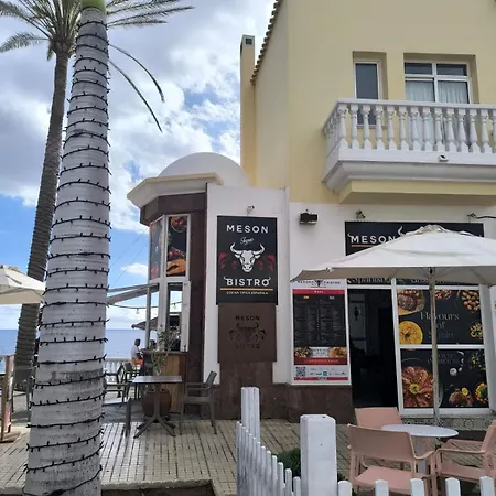 Roca Negra Ocean View Apartament *